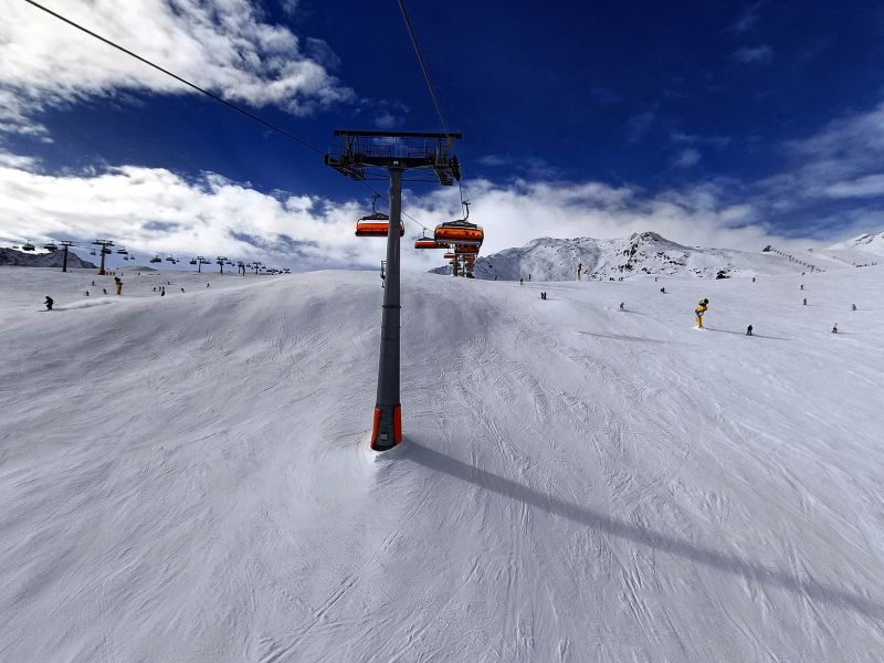 Plik:Sölden (7).jpg